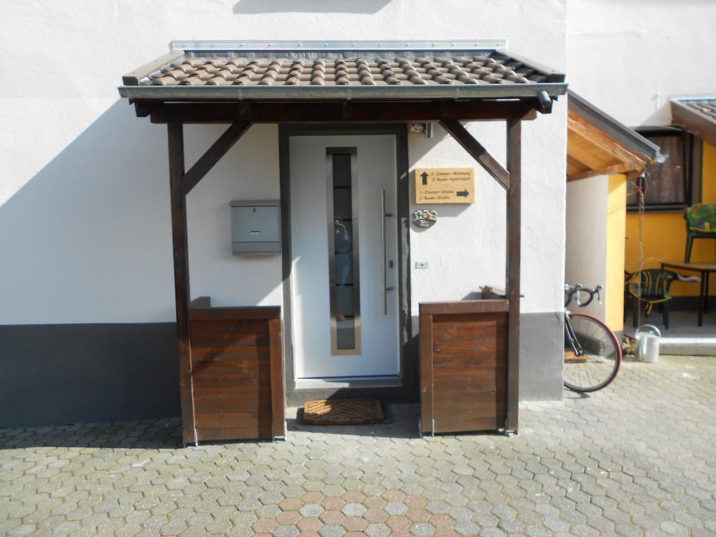 Apartment Airport Koln Bagian luar foto