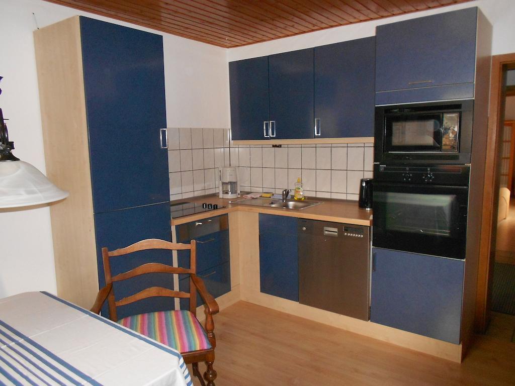 Apartment Airport Koln Ruang foto